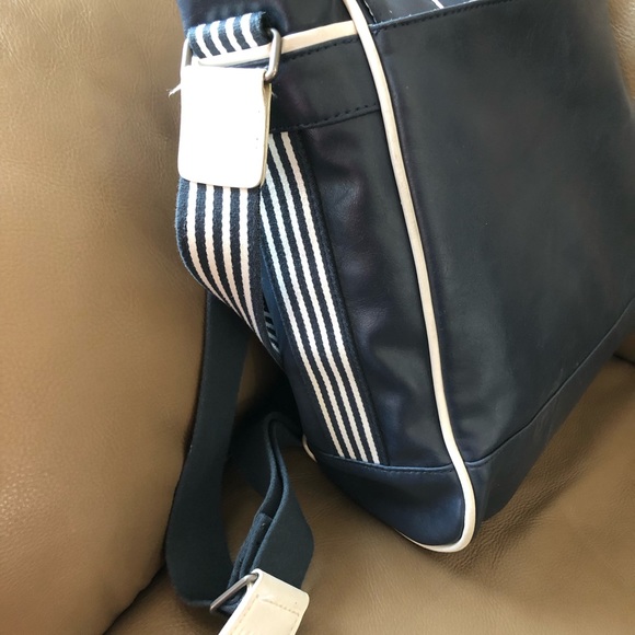 Lacoste, Men’s/Unisex Blue PVC, Messenger Bag, GUC - Picture 8 of 15